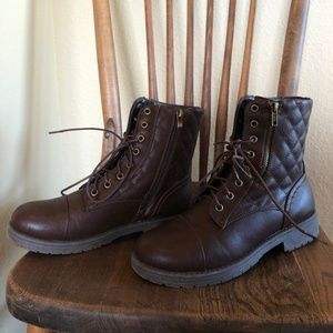 Sophie17 Quilted Combat Boot